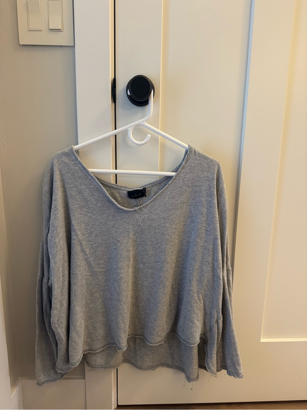 Urban Outfitters Light Gray V-Neck Boxy Pullover